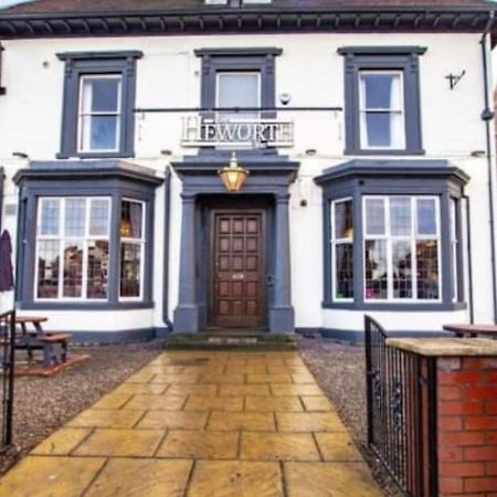 Heworth Inn And Rooms York Extérieur photo